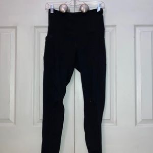 Black leggings with pockets